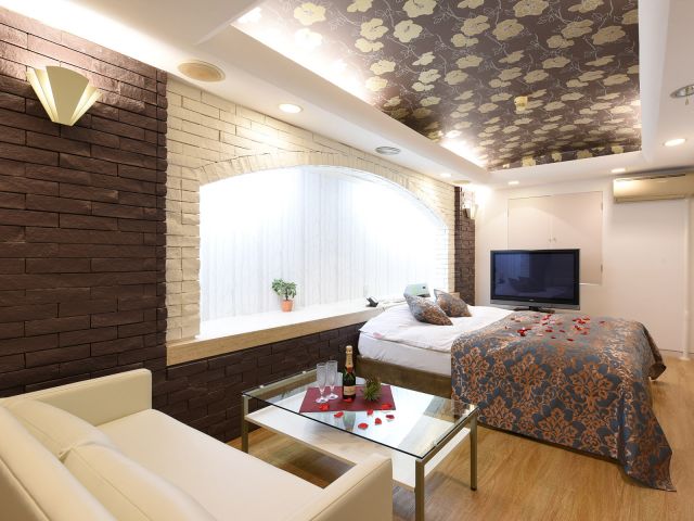 レステイ フロンティア 外観