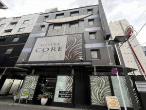 池袋西口のHotel Core（ホテル コア）の外観。池袋メンズエステGirlsSpaのホテル案内画像です。