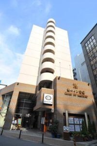 池袋東口の第一イン池袋の外観。池袋メンズエステGirlsSpaのホテル案内画像です。